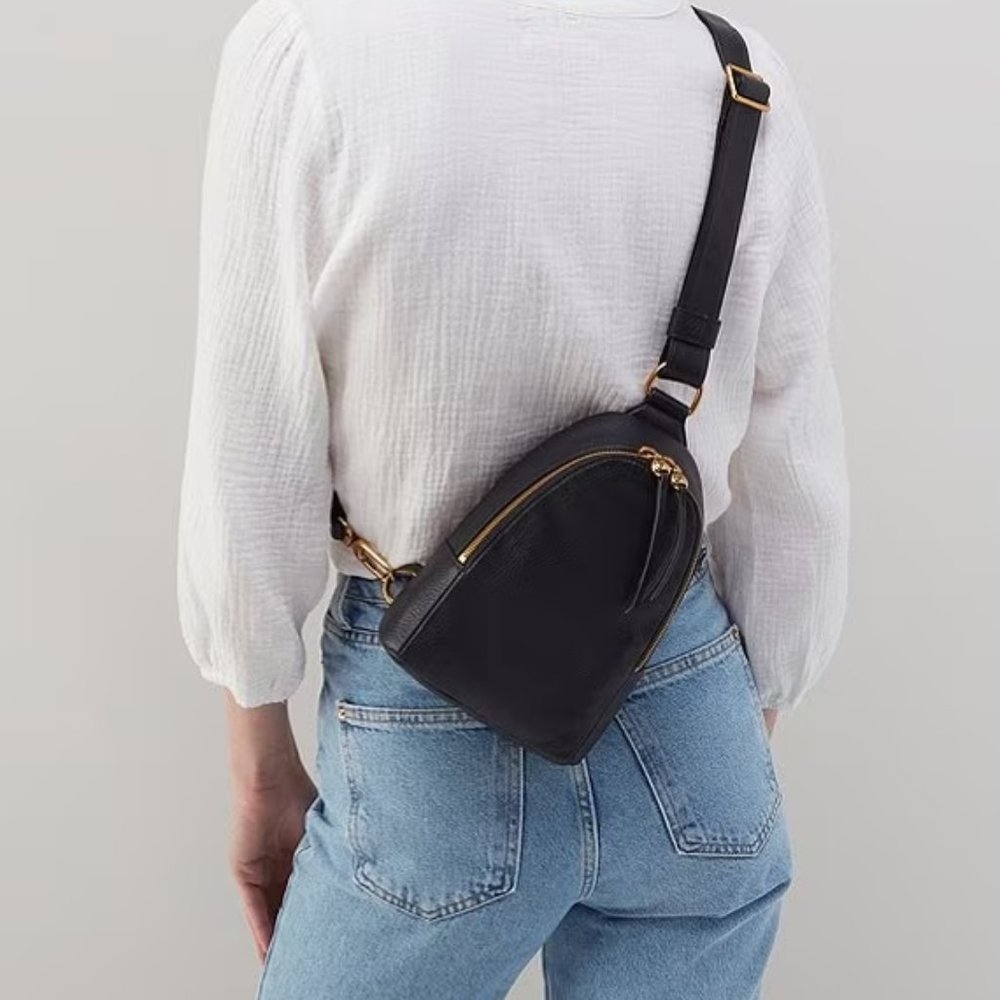 Hobo Fern Sling bag black leather